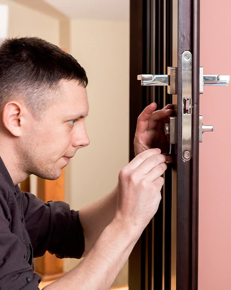 : Professional Locksmith For Commercial And Residential Locksmith Services in Weston
